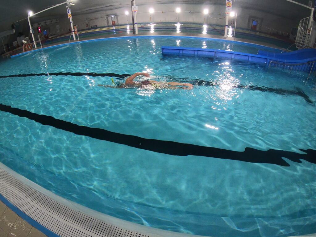 Zajecia pływania w Swimming for life